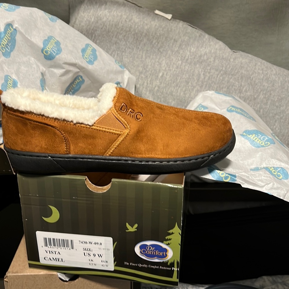 NEW Dr Comfort slippers Mens 9W